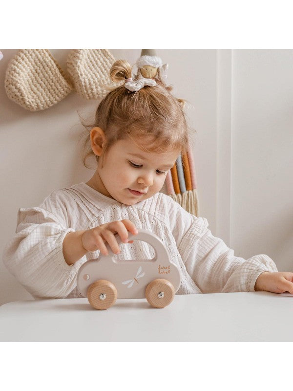 Spielzeug Auto aus Holz beige personalisiert mit Name Baby Geschenk mit Gravur