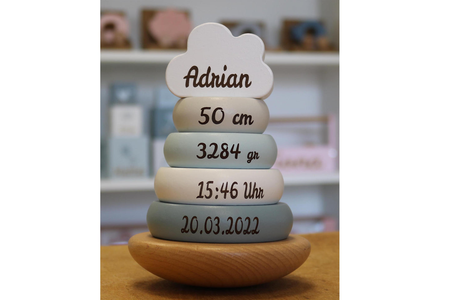 Holz Stapelturm blau personalisiert mit Name und Geburtsdaten Baby Geschenk mit Gravur Geschenk zur Geburt oder Taufe