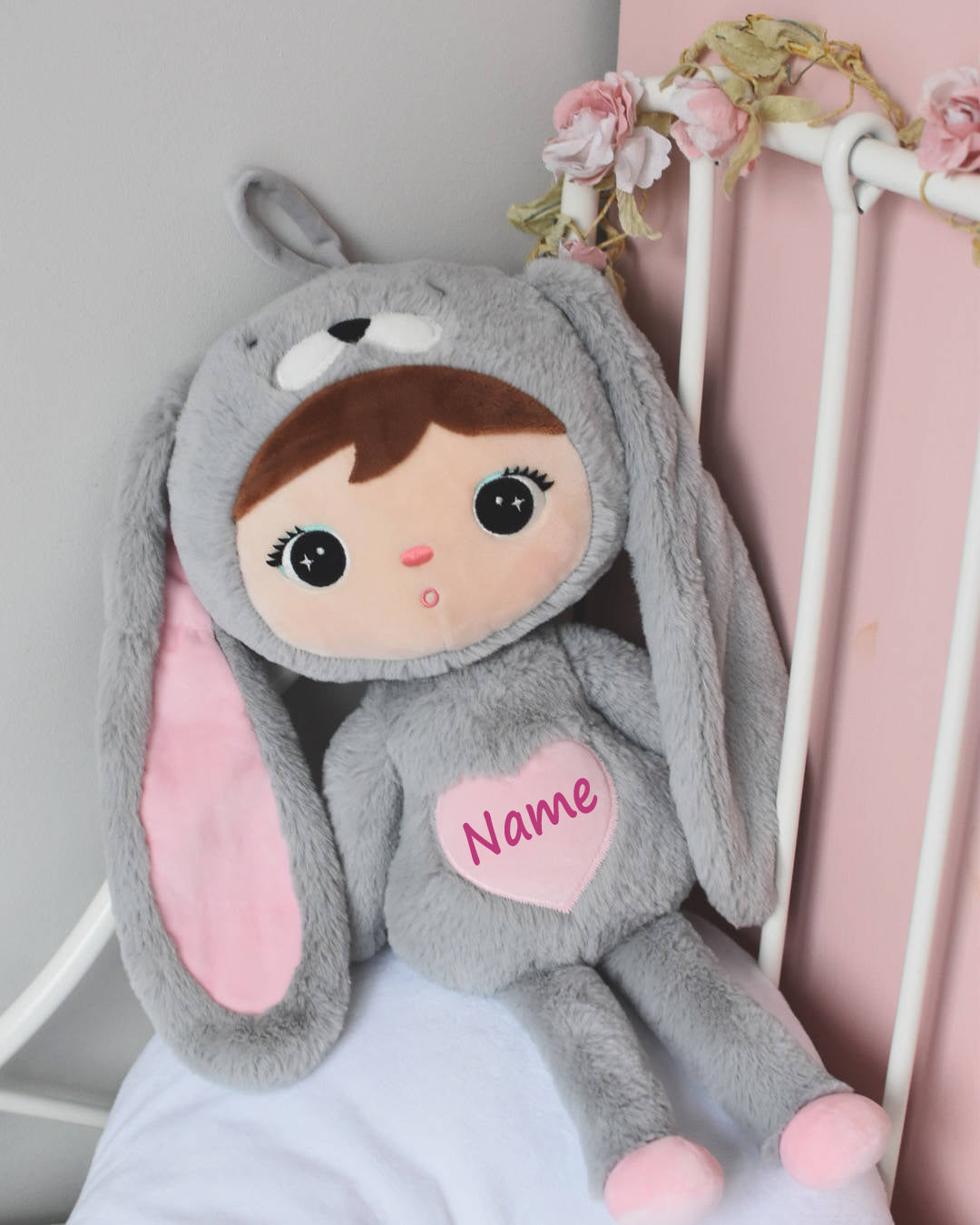 Stoffpuppe Hasenmädchen mit Namen personalisiert Grau
