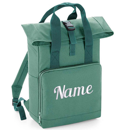 Rucksack mit Name bestickt Rolltop für Kinder und Erwachsene verstellbare Schultergurte 100% Recycled Polyester salbeigrün