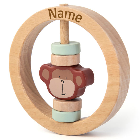 Trixie Rassel Baby aus Holz PERSONALISIERT mit Name graviert Greifring für Baby Geschenk zur Geburt Affe