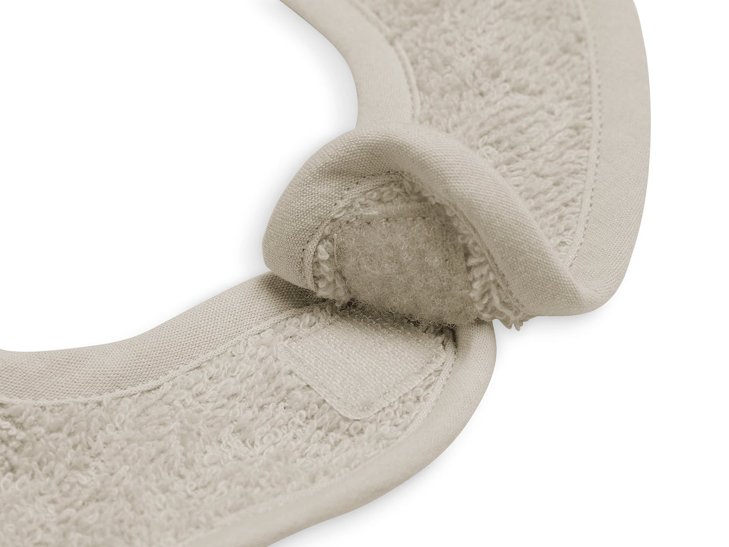 Lätzchen für Babys mit Name bestickt weicher Frottee aus 100% Baumwolle Babylätzchen 38cm lang beige