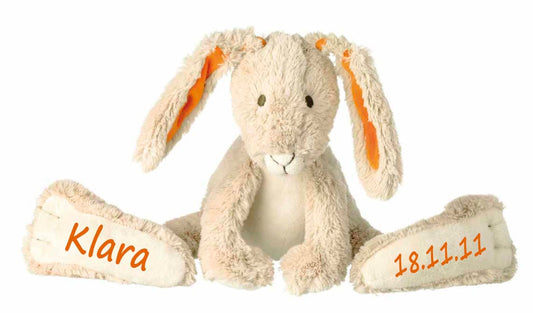 Stofftier Hase mit großen Füßchen mit Namen und Geburtsdatum personalisiert Geschenk beige orange