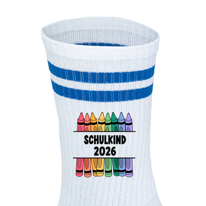 Kindersocken blau zur Einschulung, Tennissocken mit Aufdruck Schulkind 2026, Motiv Stifte