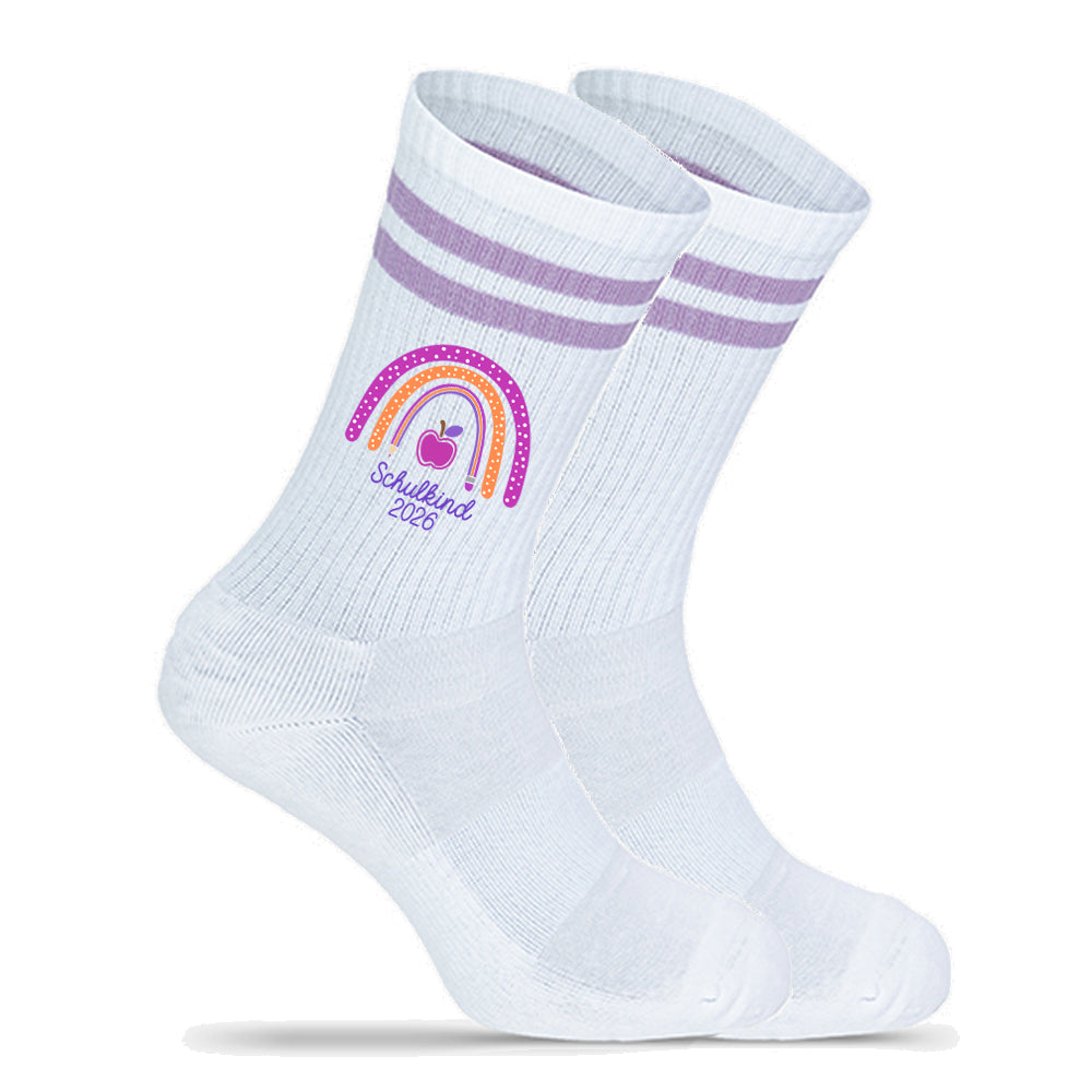 Kindersocken lila zur Einschulung, Tennissocken mit Aufdruck Schulkind 2026, Motiv Regenbogen