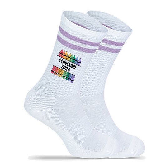 Kindersocken lila zur Einschulung, Tennissocken mit Aufdruck Schulkind 2026, Motiv Stifte