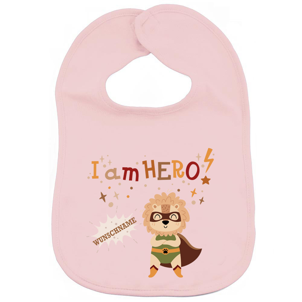 Personalisiertes Lätzchen aus 100% Baumwolle Babylätzchen doppellagiger weicher Stoff 38cm lang Motiv Hero Löwe