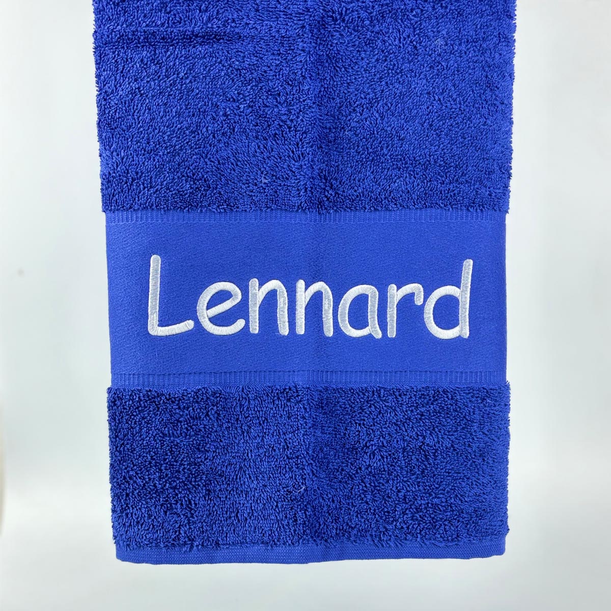 Handtuch Badetuch Badehandtuch aus 100% Baumwolle mit Namen personalisiert Bestickt Blau