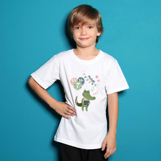 Kinder T-Shirt zum Geburtstag mit Motiv Krokodil, personalisiert mit Wunschname und Zahl, Geburtstagsshirt aus Baumwolle