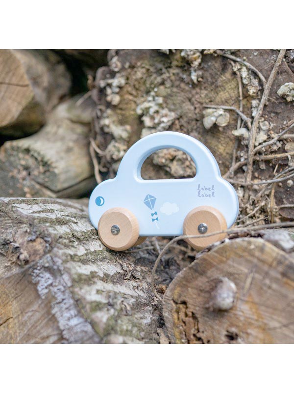 Spielzeug Auto aus Holz hellblau personalisiert mit Name Baby Geschenk mit Gravur