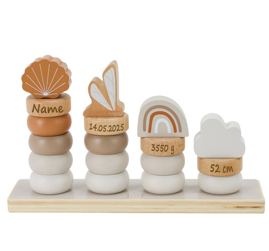 Stapelringe aus Holz beige personalisiert mit Name und Geburtsdaten Baby Geschenk mit Gravur