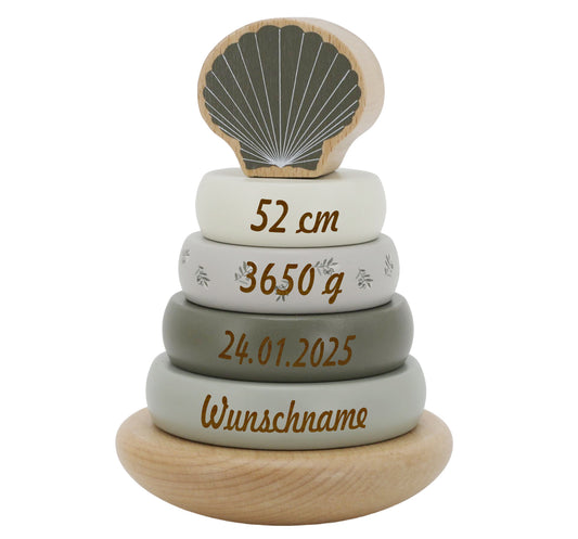 Holz Stapelturm oliv personalisiert mit Name und Geburtsdaten Baby Geschenk mit Gravur Geschenk zur Geburt oder Taufe