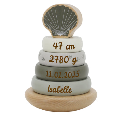 Holz Stapelturm oliv personalisiert mit Name und Geburtsdaten Baby Geschenk mit Gravur Geschenk zur Geburt oder Taufe