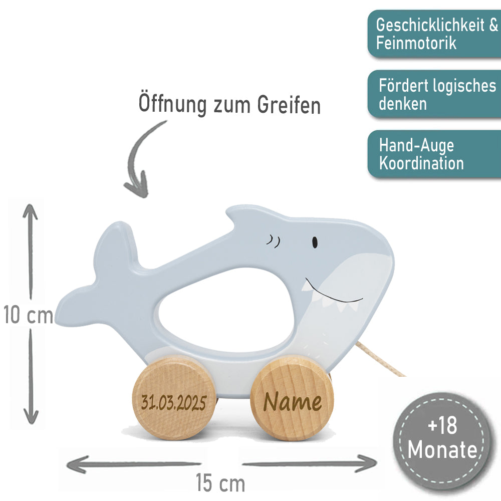 Trixie Nachziehtier Holz PERSONALISIERT mit Name und Datum graviert Motorikspielzeug ab 18 Monate Hai